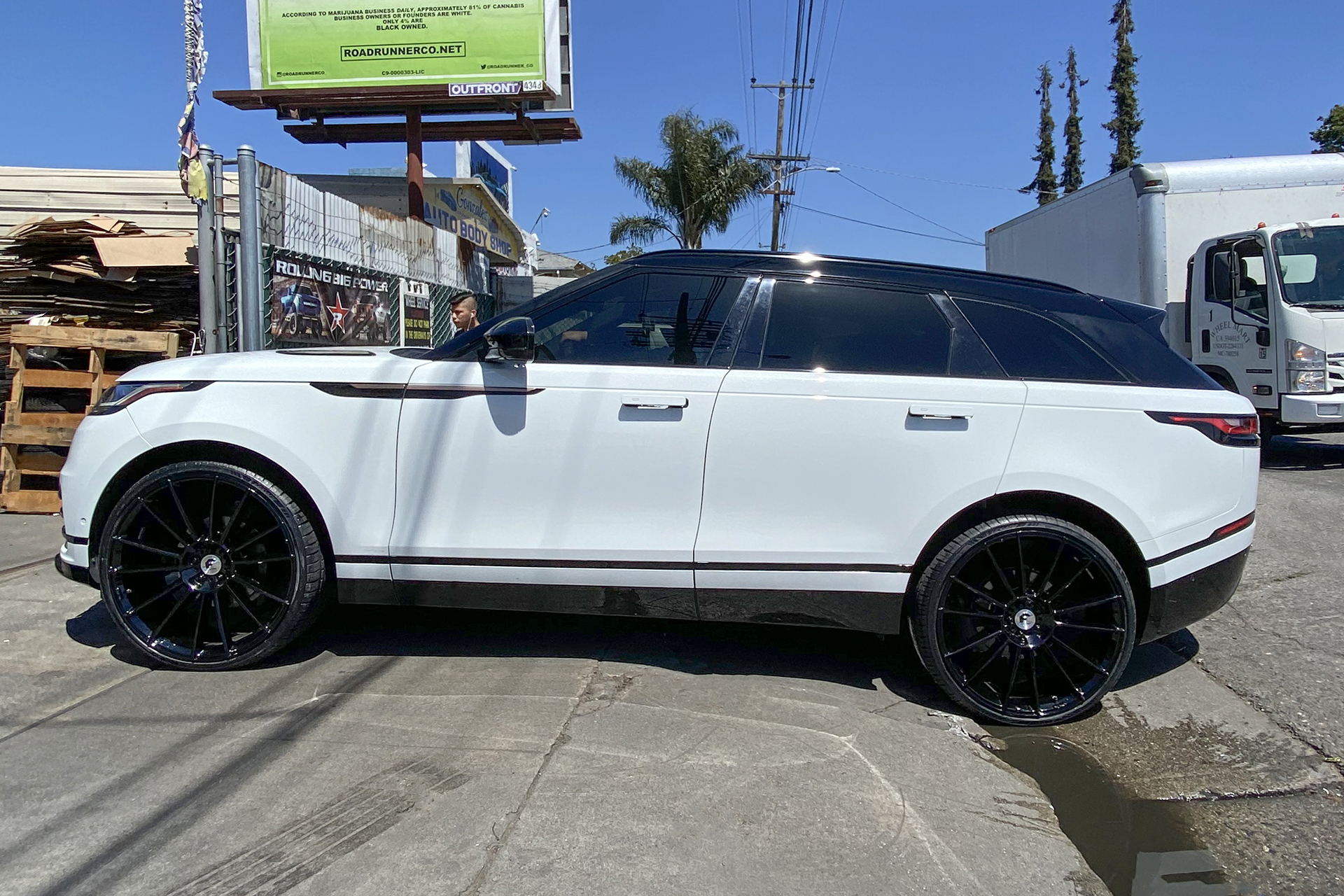 Land Rover Range Rover on Forgiato Flow wheels