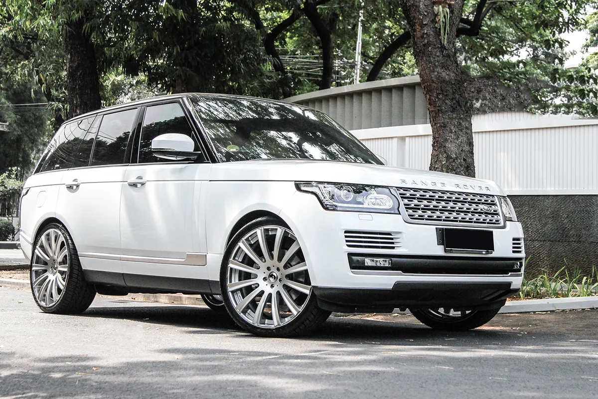 Land Rover Range Rover on Forgiato Lavorato-ECL wheels