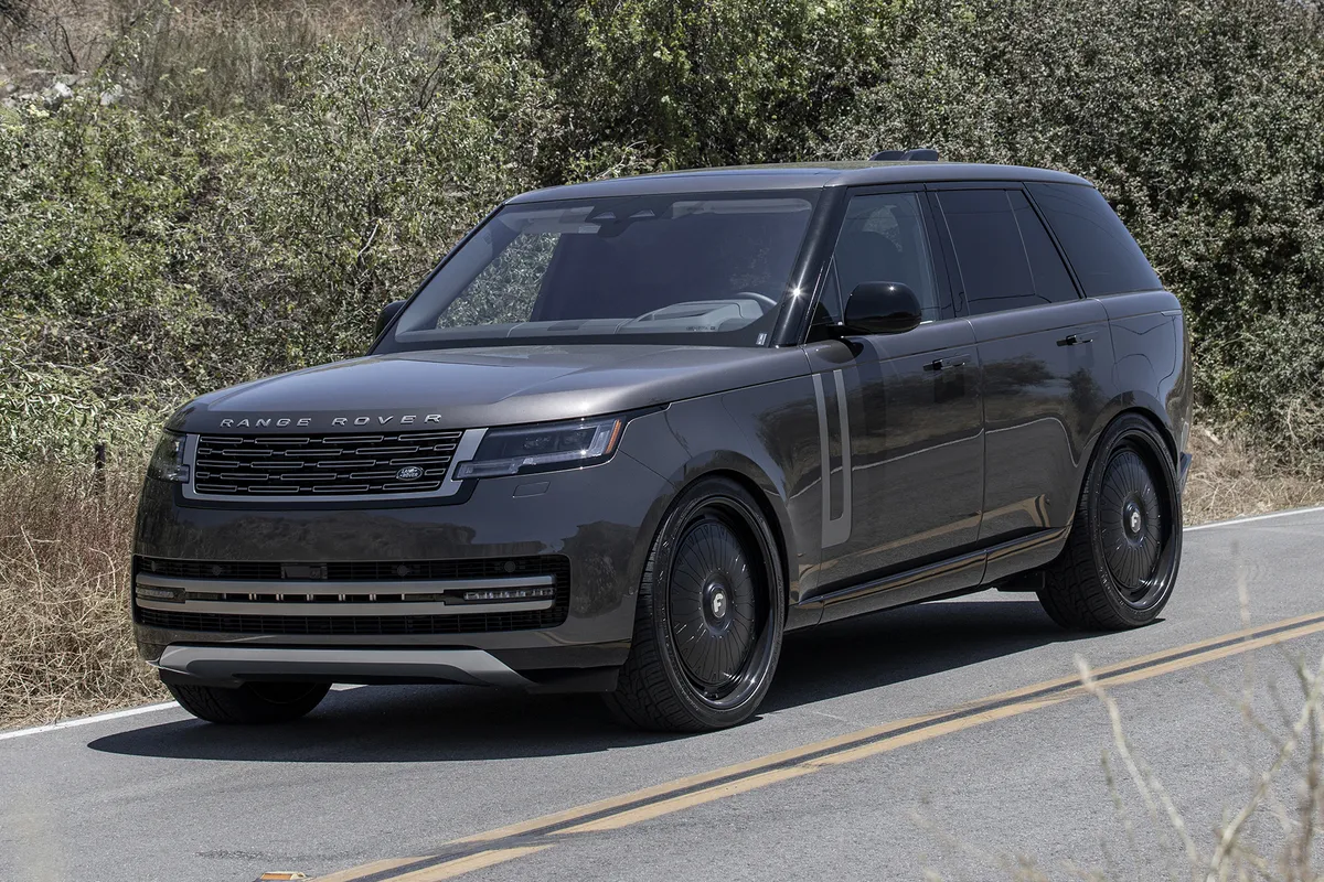 Land Rover Range Rover on Forgiato NB6-RA wheels