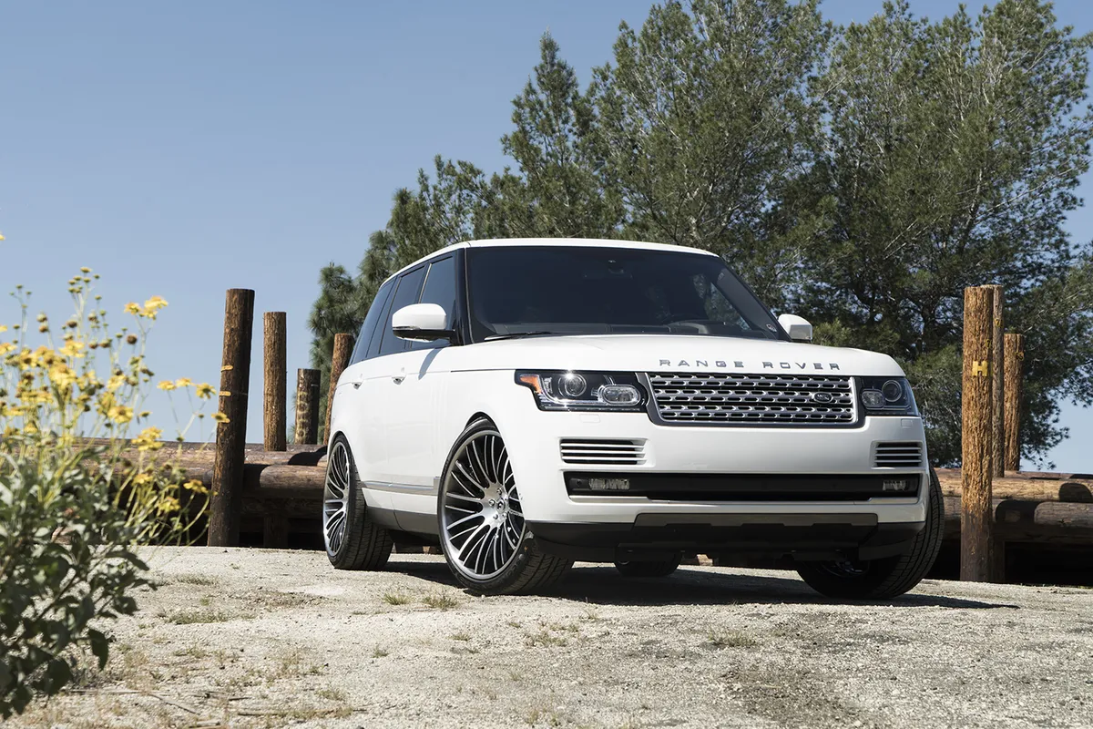 Land Rover Range Rover on Forgiato Provette-ECL wheels
