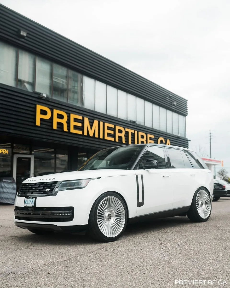 Land Rover Range Rover on Forgiato Trimestre-M wheels