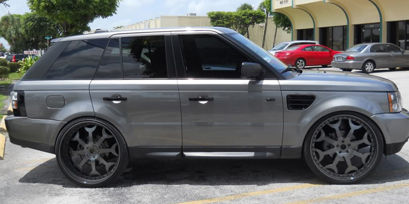 Range Rover Sport on Capolavaro