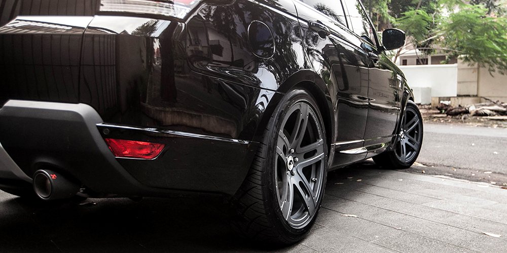 Range Rover Sport on Estremo M