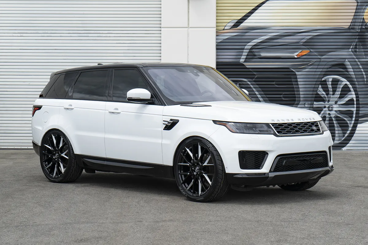 Land Rover Range Rover Sport on Forgiato Flow wheels