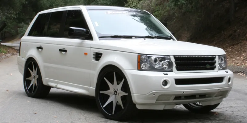 Land Rover Range Rover Sport on Forgiato Piastra wheels