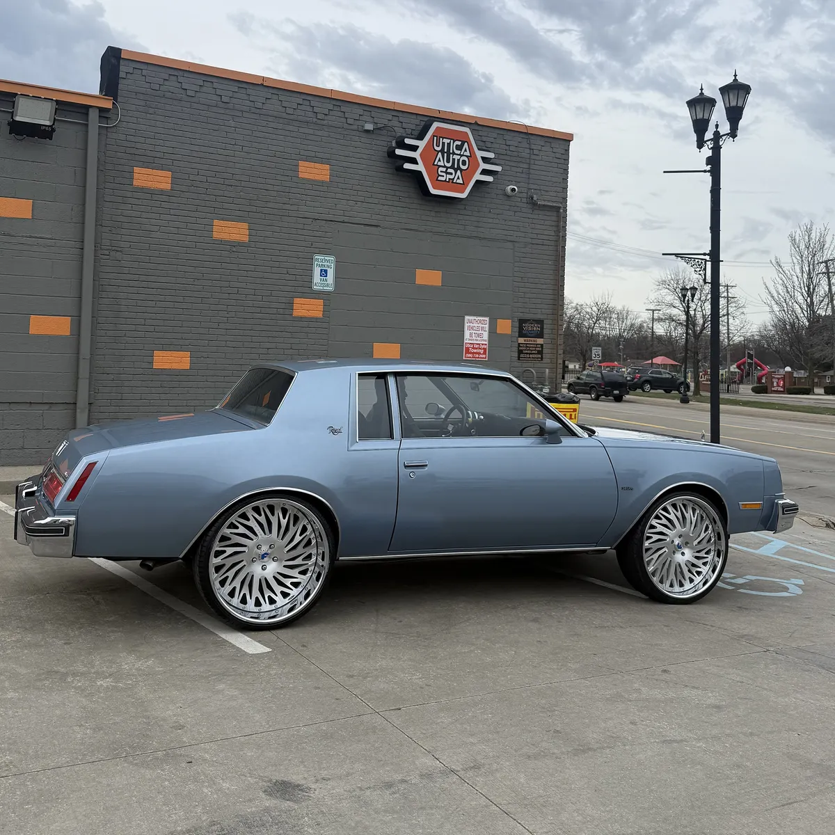 Buick Regal on Forgiato Biaforca wheels