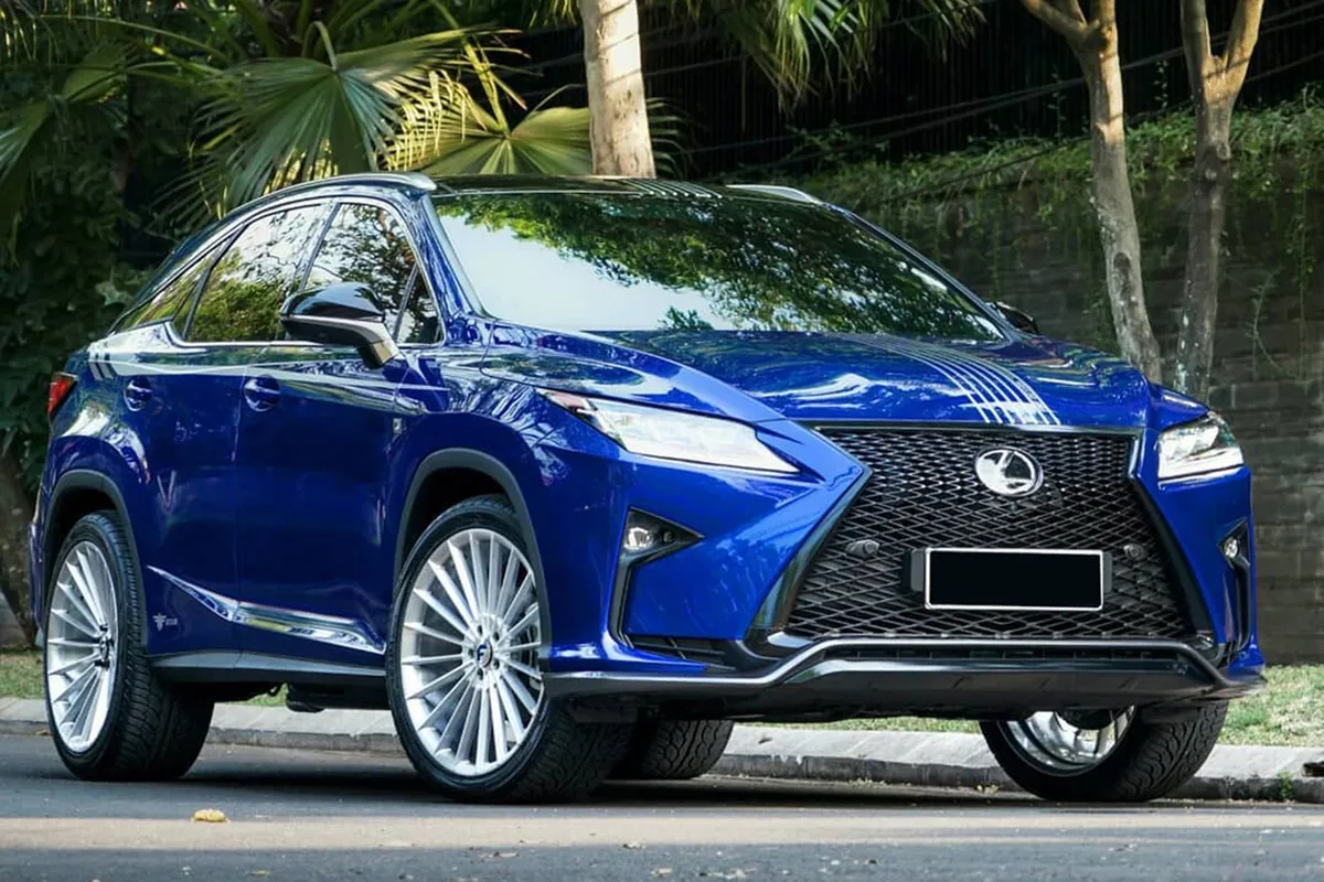 Lexus RX on Forgiato Tec Mono 1.1 wheels