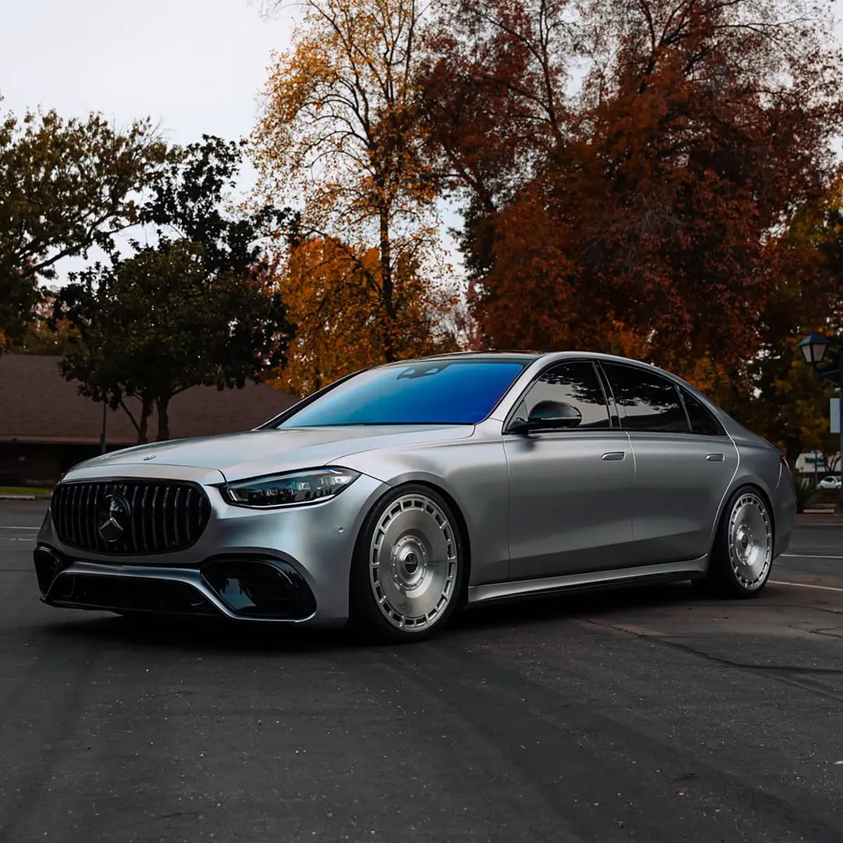 Mercedes-Benz S580 on Forgiato Carboni wheels