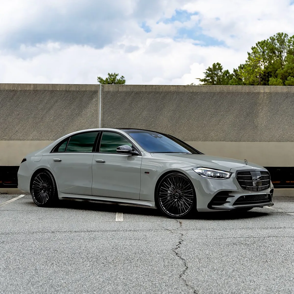 Mercedes-Benz S580 on Forgiato Tec S3 wheels
