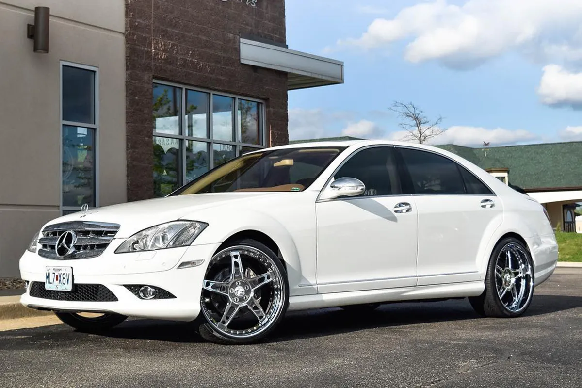 Mercedes-Benz Sclass on Forgiato Affilato wheels