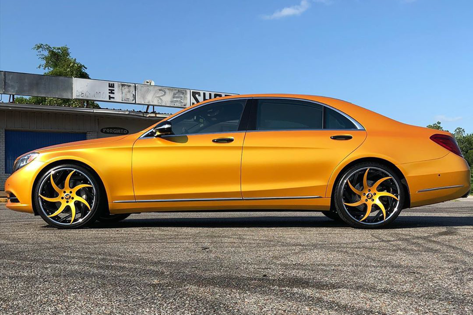 Sclass on Girare-ECL