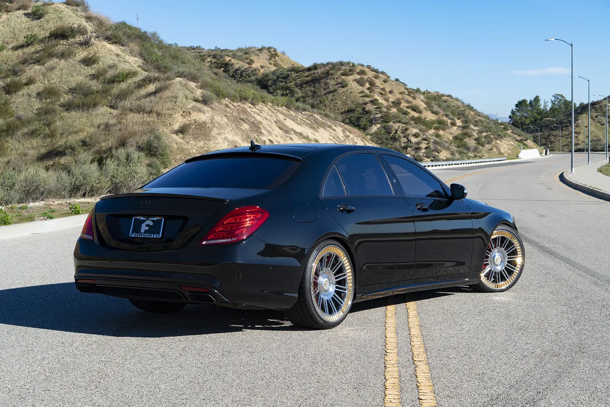 Mercedes-Benz Sclass on Forgiato Orologio-M wheels
