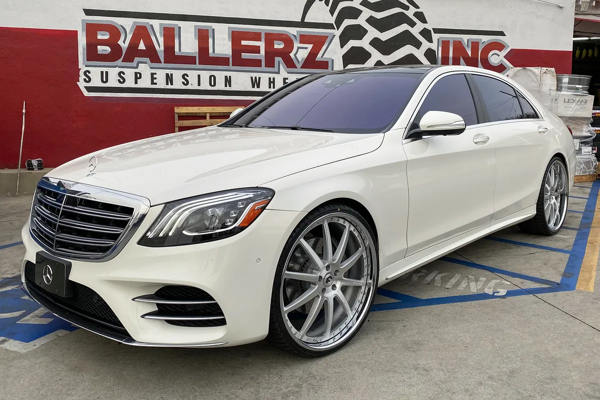 Mercedes-Benz Sclass on Forgiato S206 wheels
