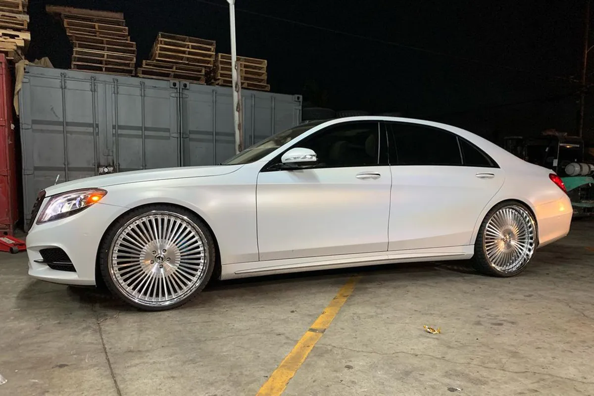 Mercedes-Benz Sclass on Forgiato Trimestre wheels