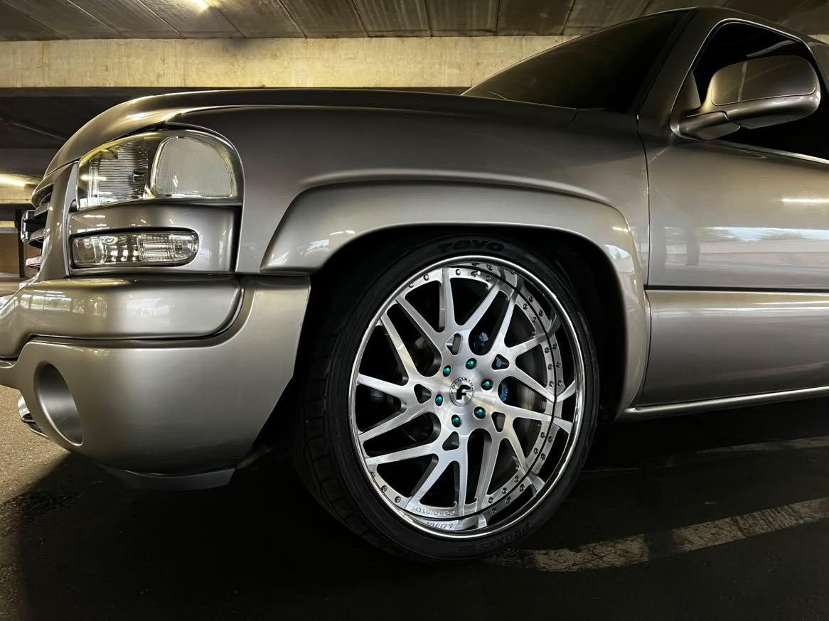 GMC Sierra on Forgiato Twisted Maglia wheels
