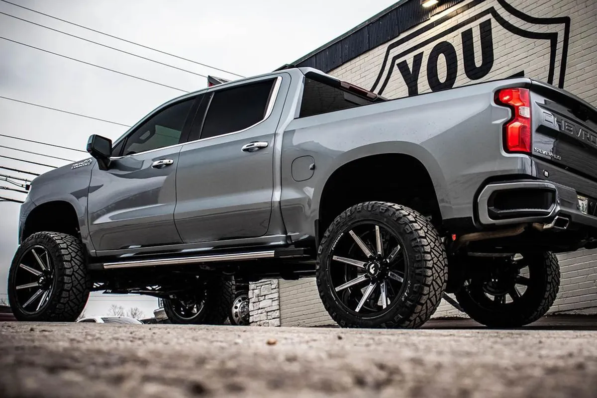Chevrolet Silverado on Forgiato Flow Terra 005 wheels