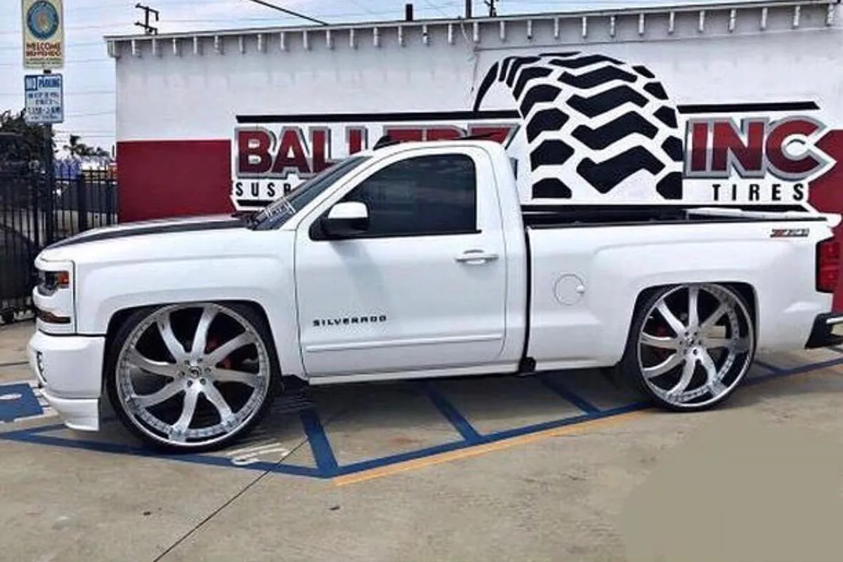Chevrolet Silverado on Forgiato Quattresimo wheels