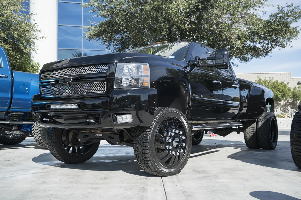 Chevrolet Silverado on Forgiato Turbinata wheels
