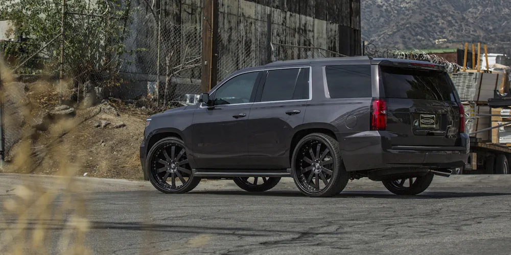 Chevrolet Tahoe on Forgiato Concavo wheels