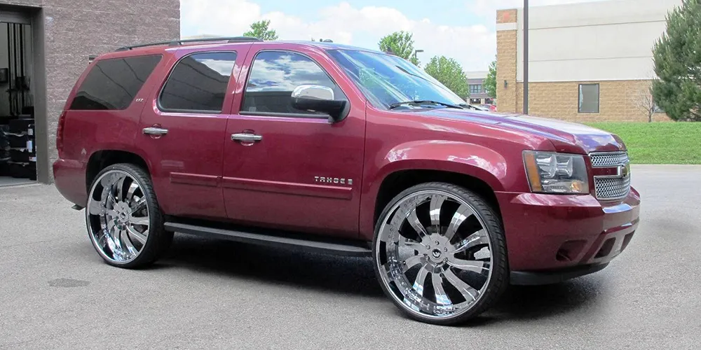 Chevrolet Tahoe on Forgiato Inferno wheels