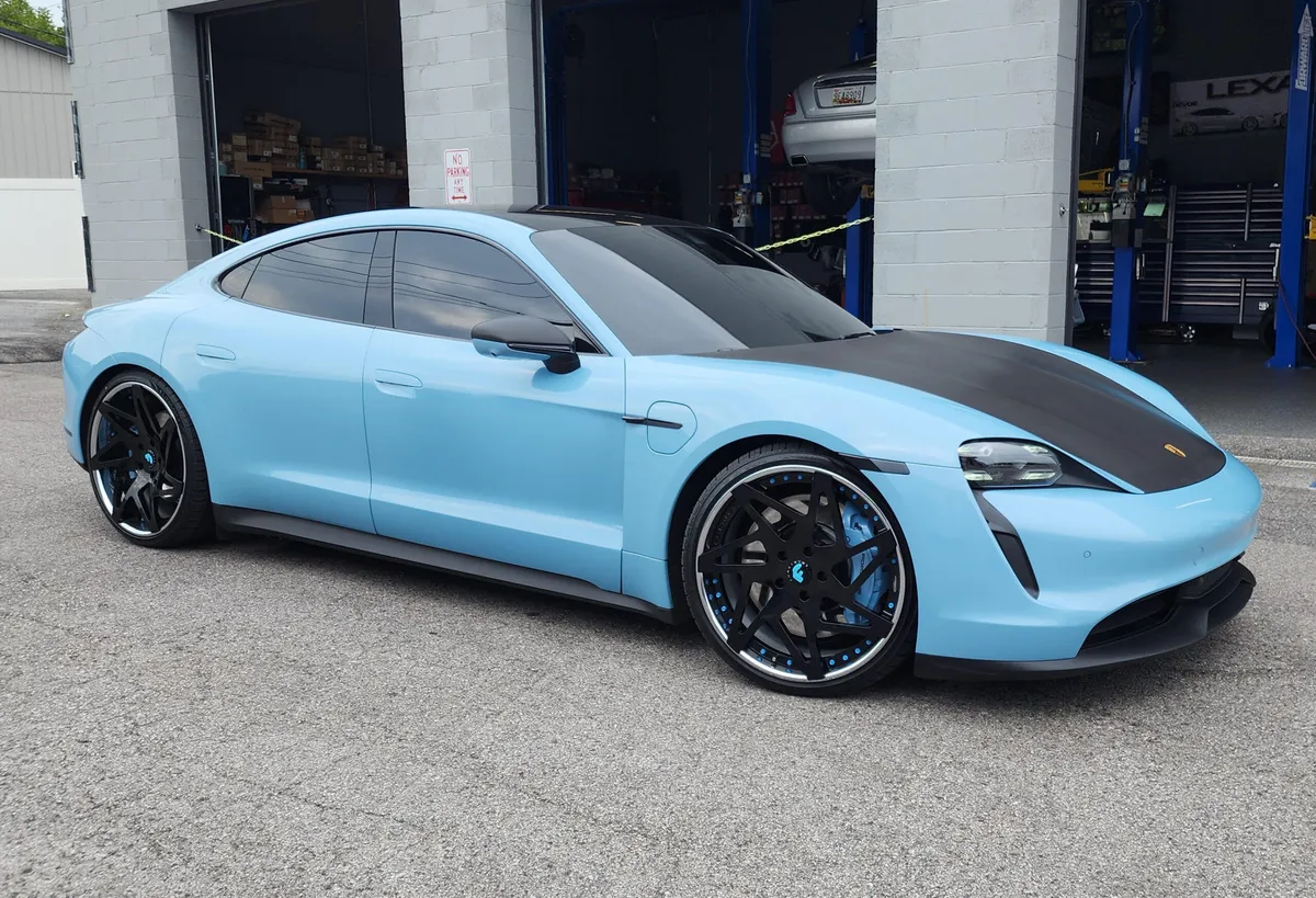 Porsche Taycan on Forgiato Finestrro Ecl wheels