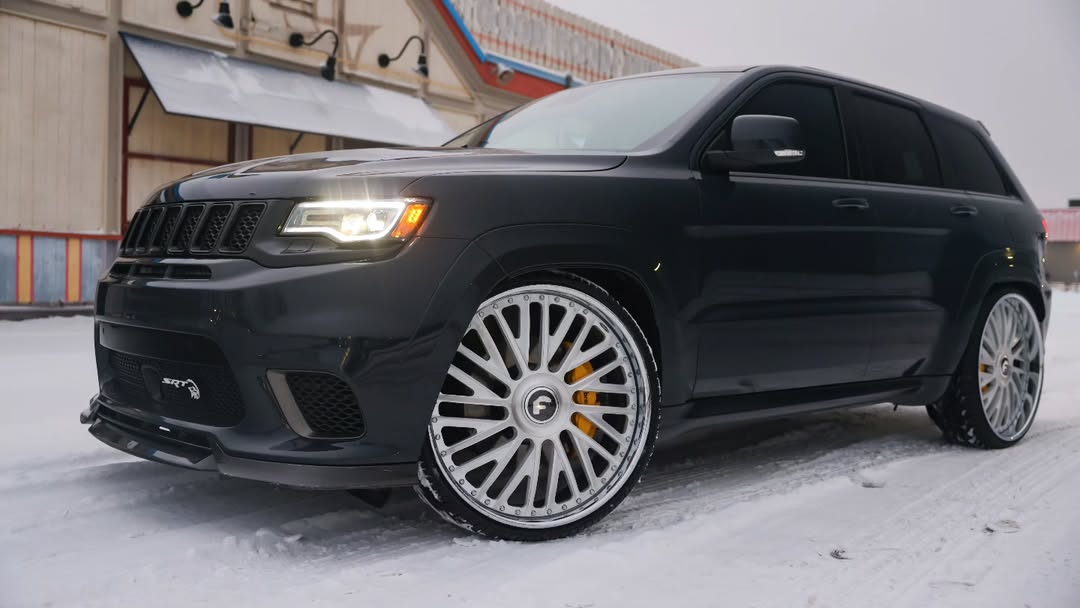 Trackhawk on Provette