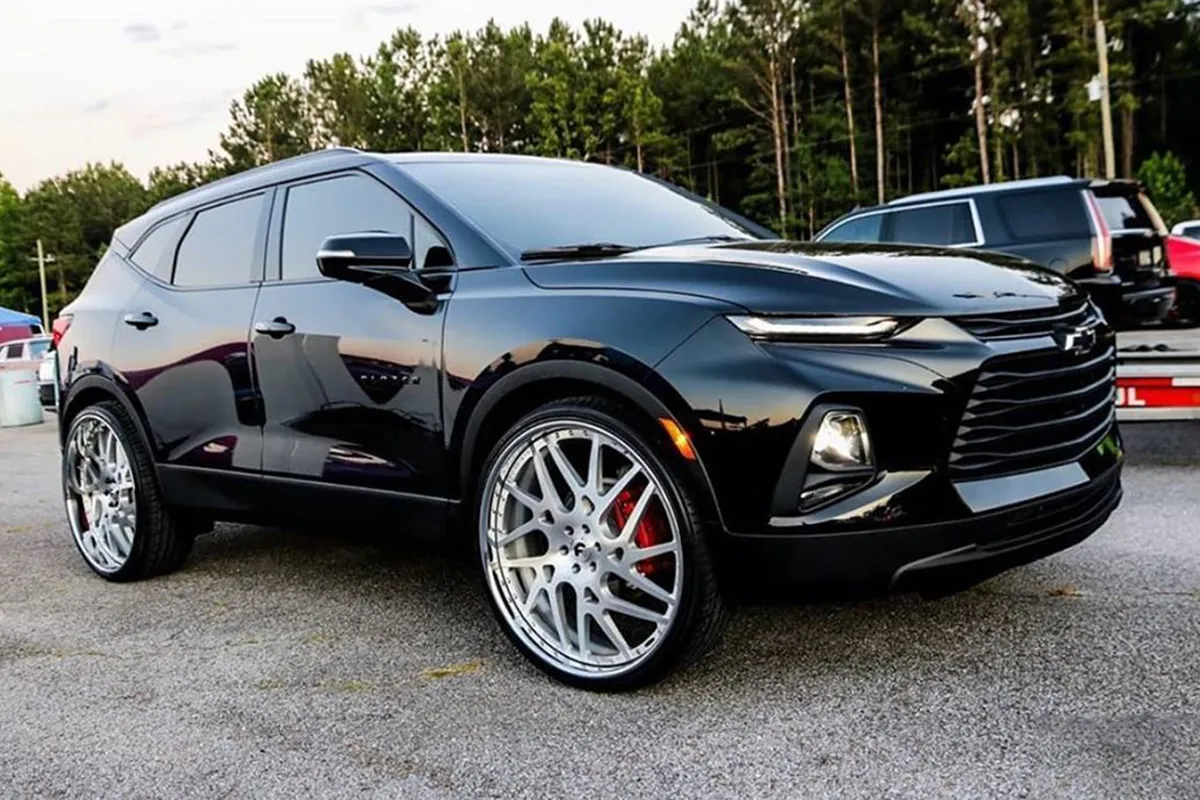 Chevrolet Trailblazer on Forgiato Twisted Maglia Ff wheels