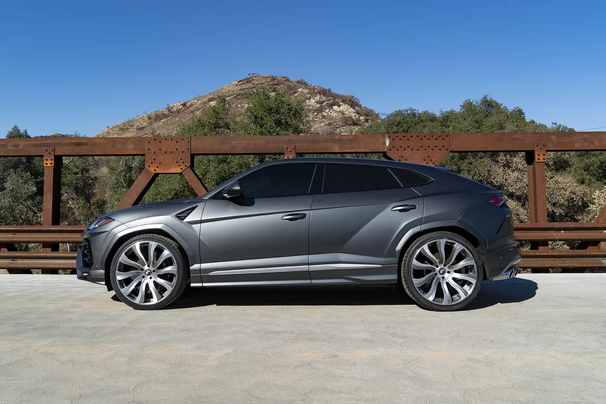 Lamborghini Urus on Forgiato Inferno-ECX wheels