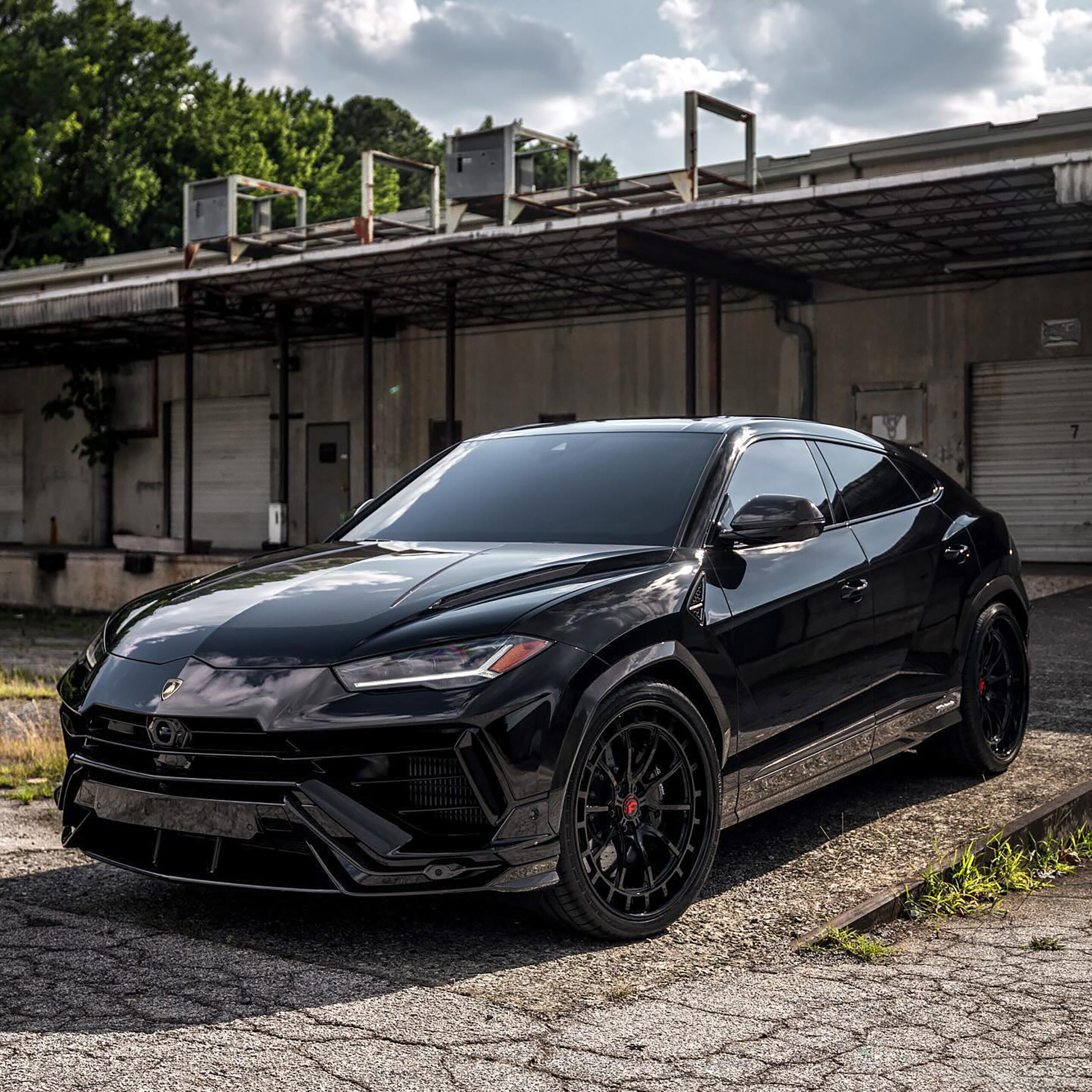 Urus on Raggio-ECL