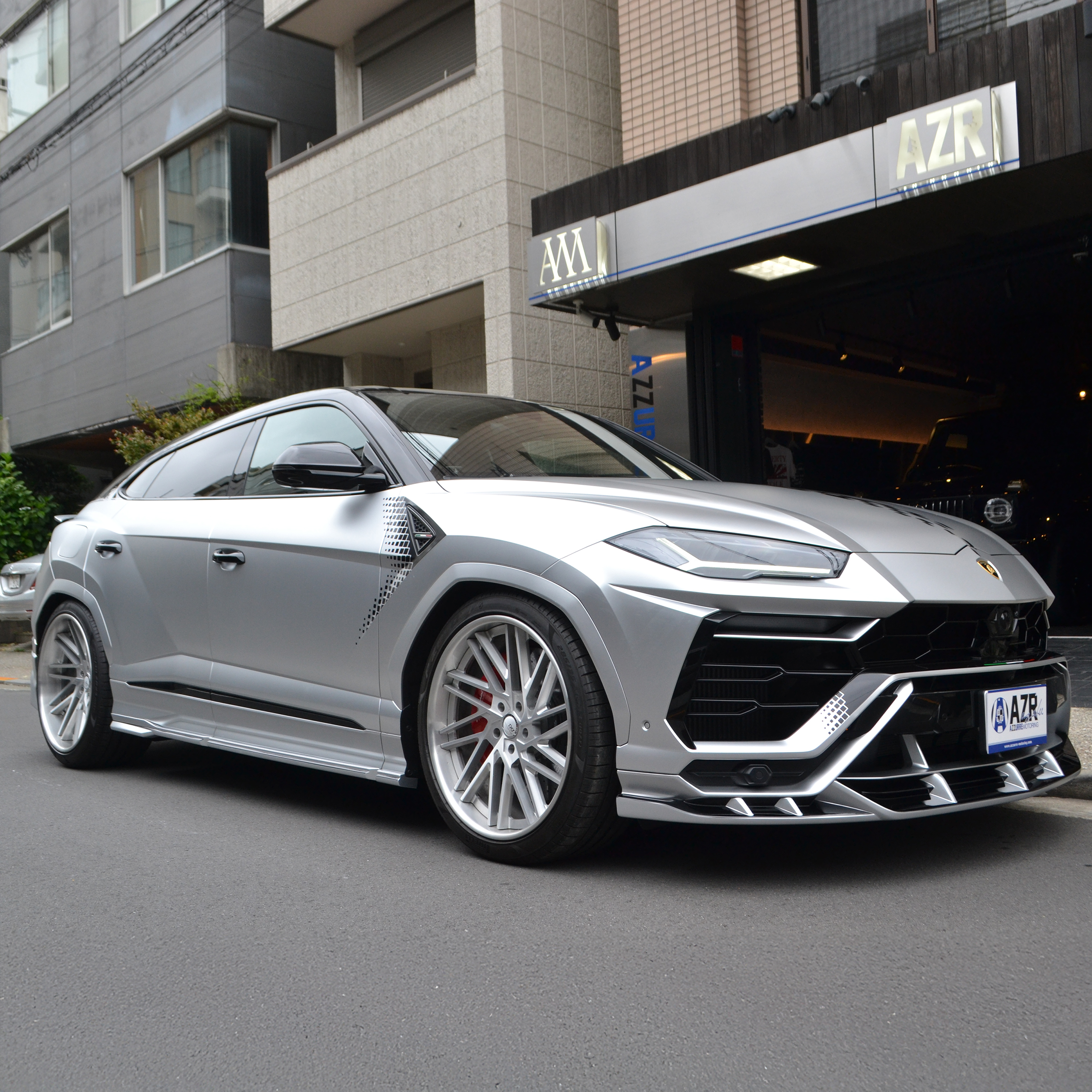 Urus on Tec 3 6