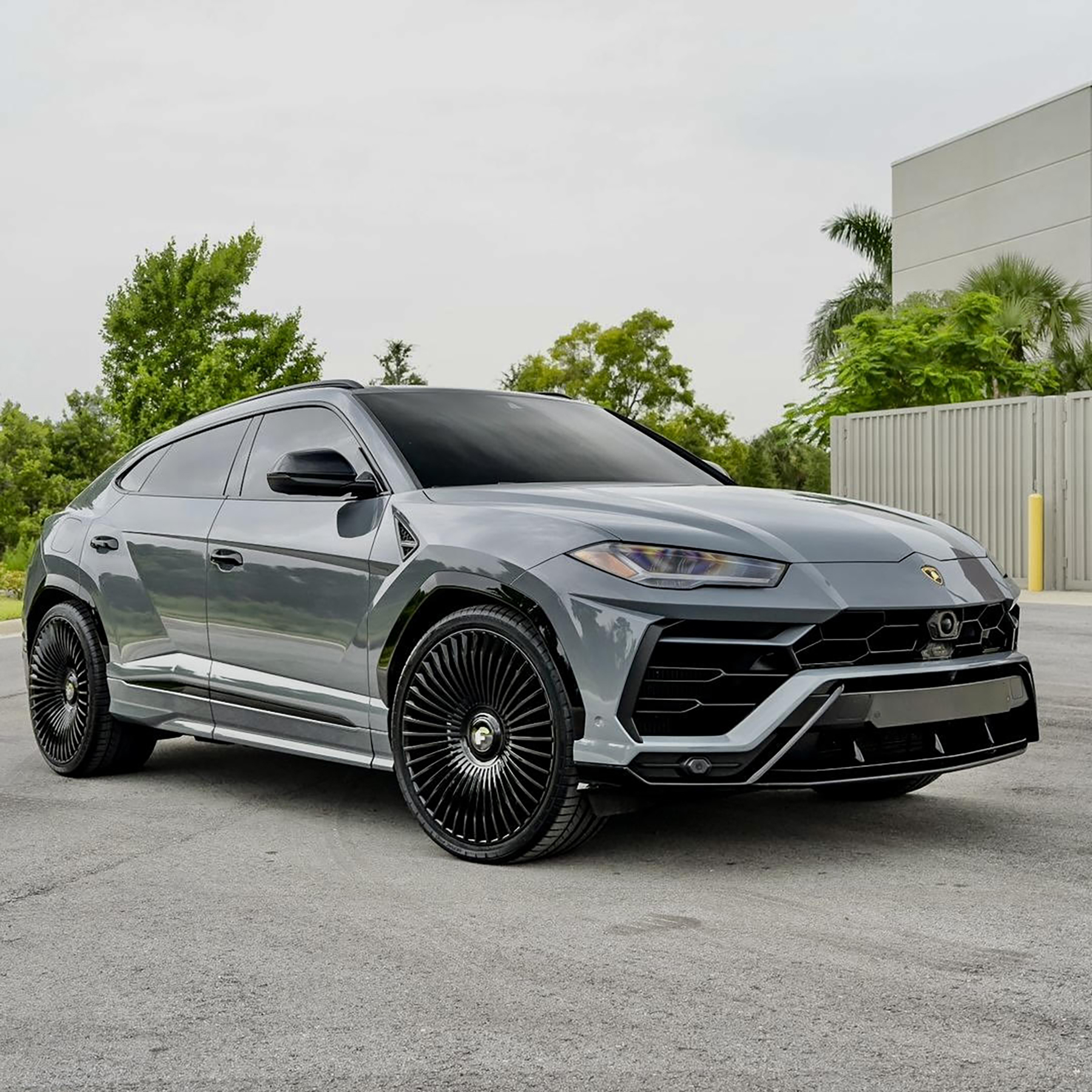 Urus on Trimestre-ECL