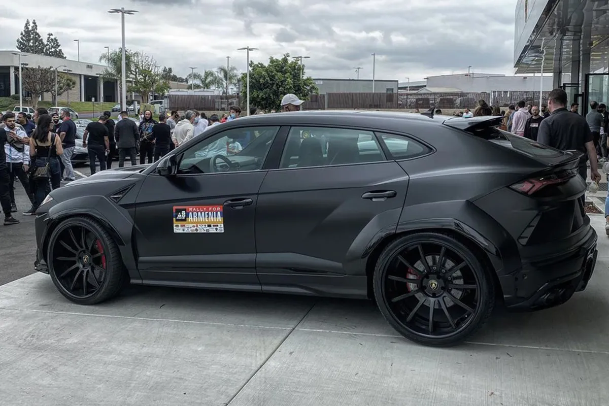 Lamborghini Urus on Forgiato Undice-ECL wheels
