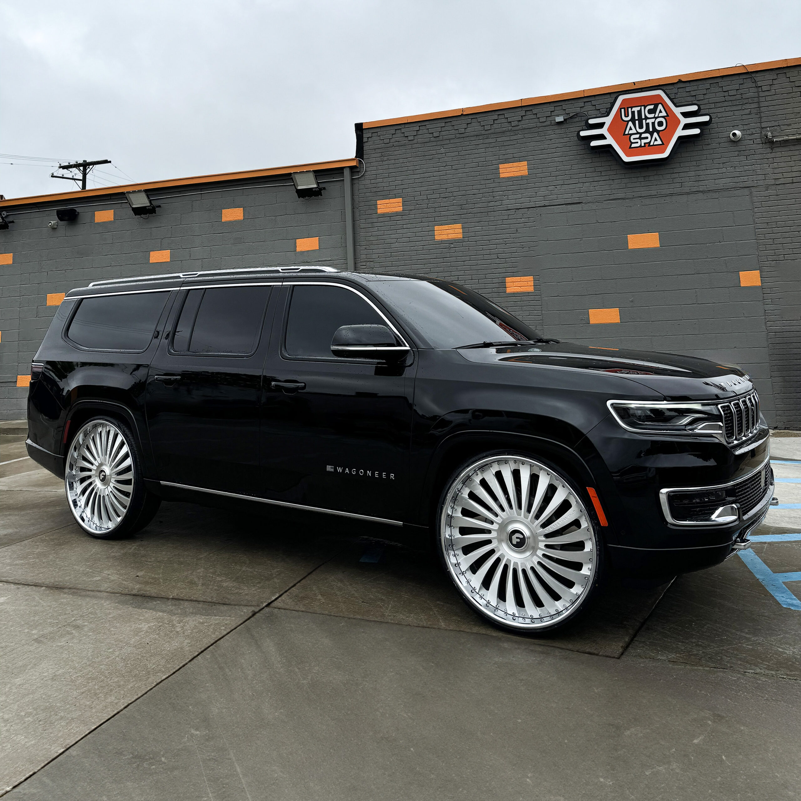 Wagoneer on Autonomo