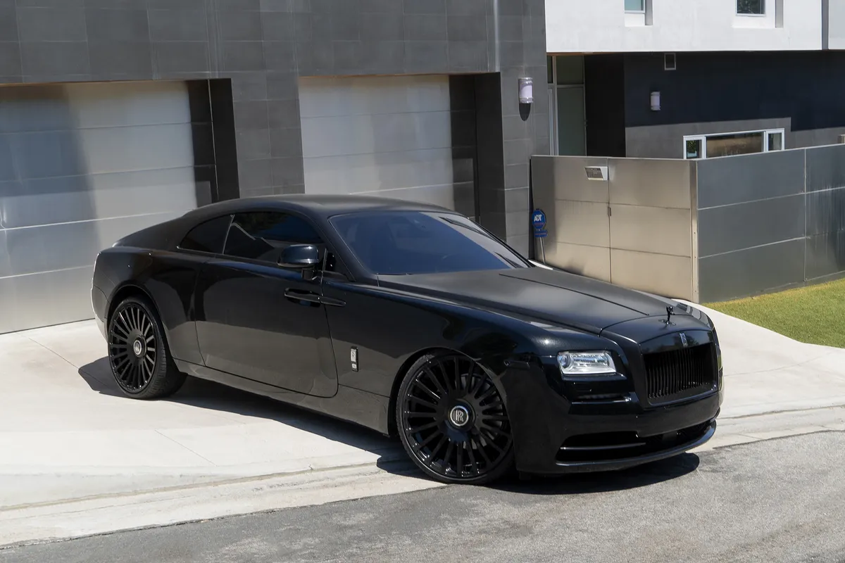 Rolls-Royce Wraith on Forgiato Disegno-M wheels