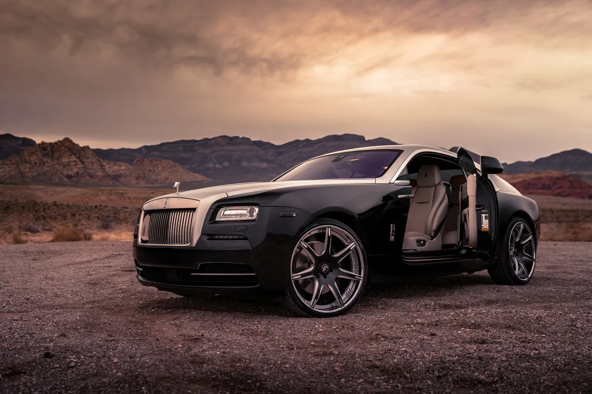Rolls-Royce Wraith on Forgiato F2.06 wheels