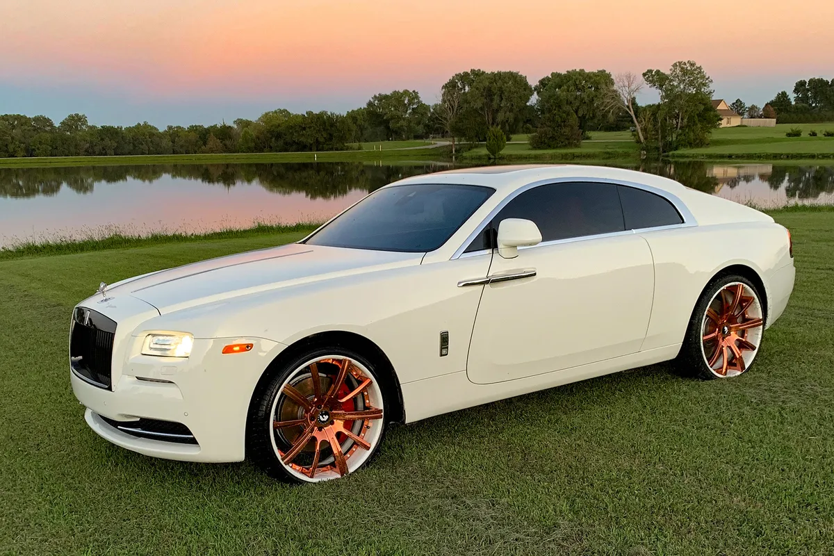 Rolls-Royce Wraith on Forgiato S220-ECL wheels