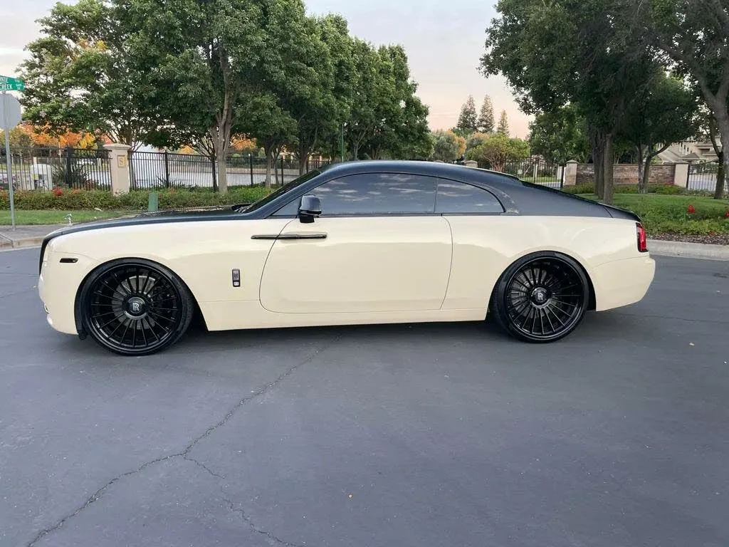 Rolls-Royce Wraith on Forgiato Tec 3 1 wheels