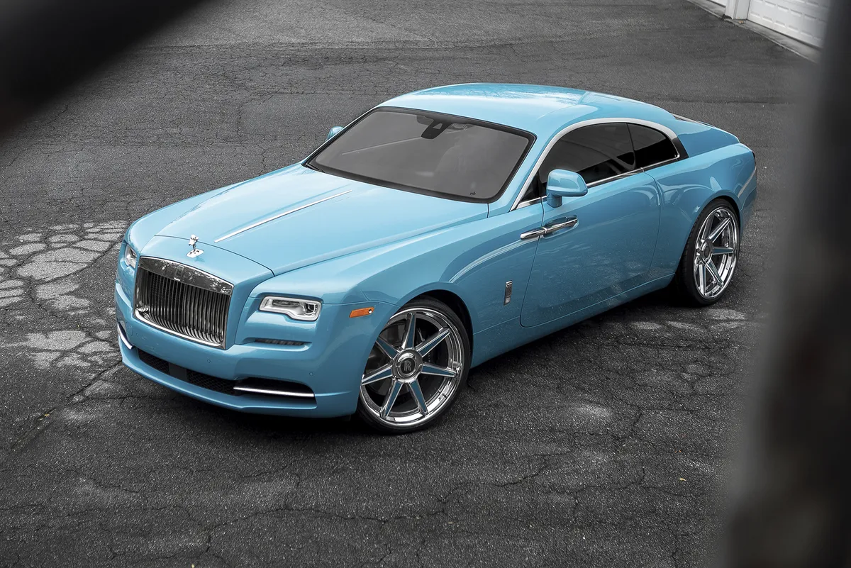 Rolls-Royce Wraith on Forgiato Tec 3.5 wheels