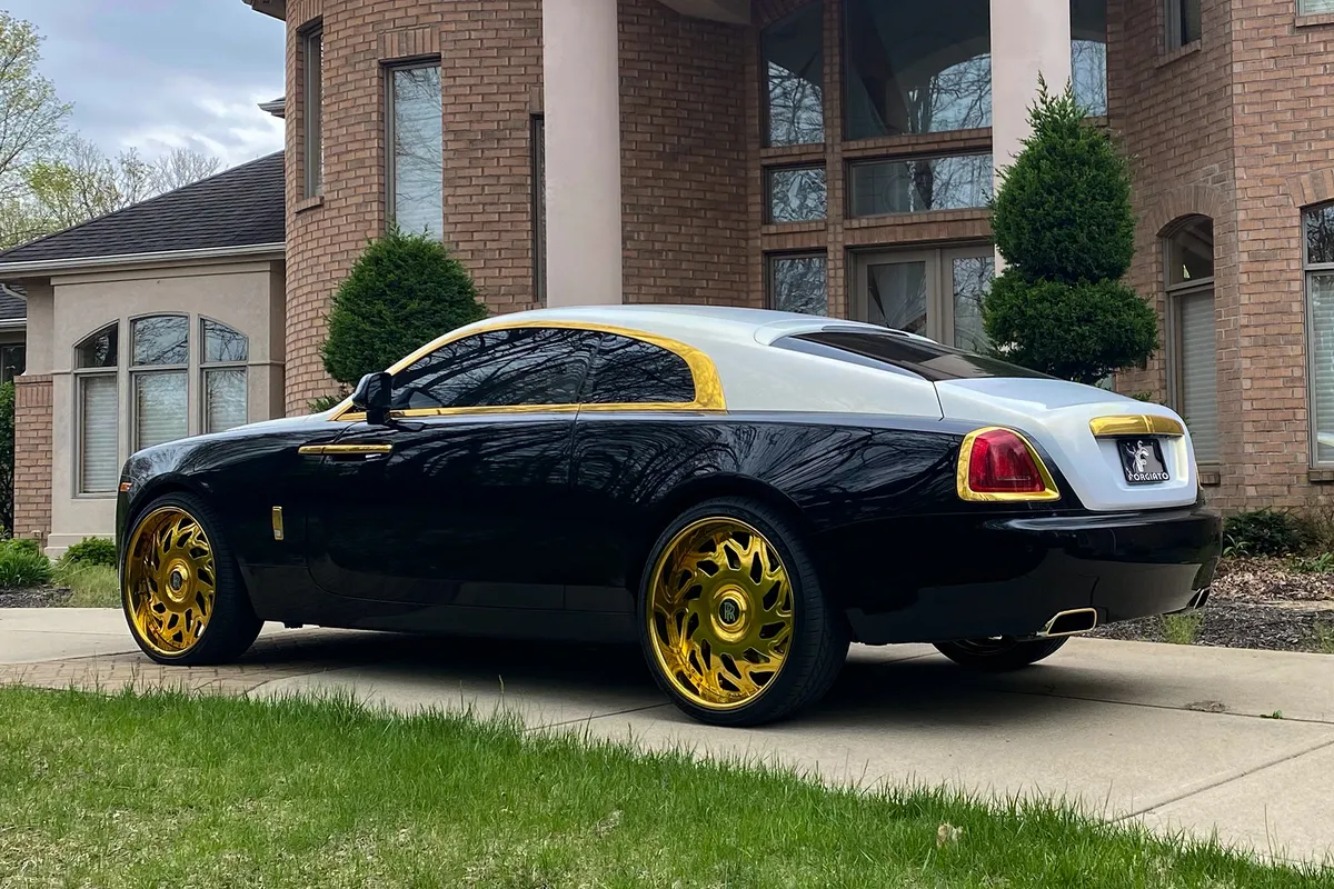 Rolls-Royce Wraith on Forgiato Teos Ff wheels