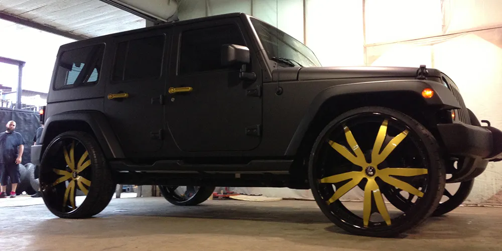 Jeep Wrangler on Forgiato Aguzzo-B wheels