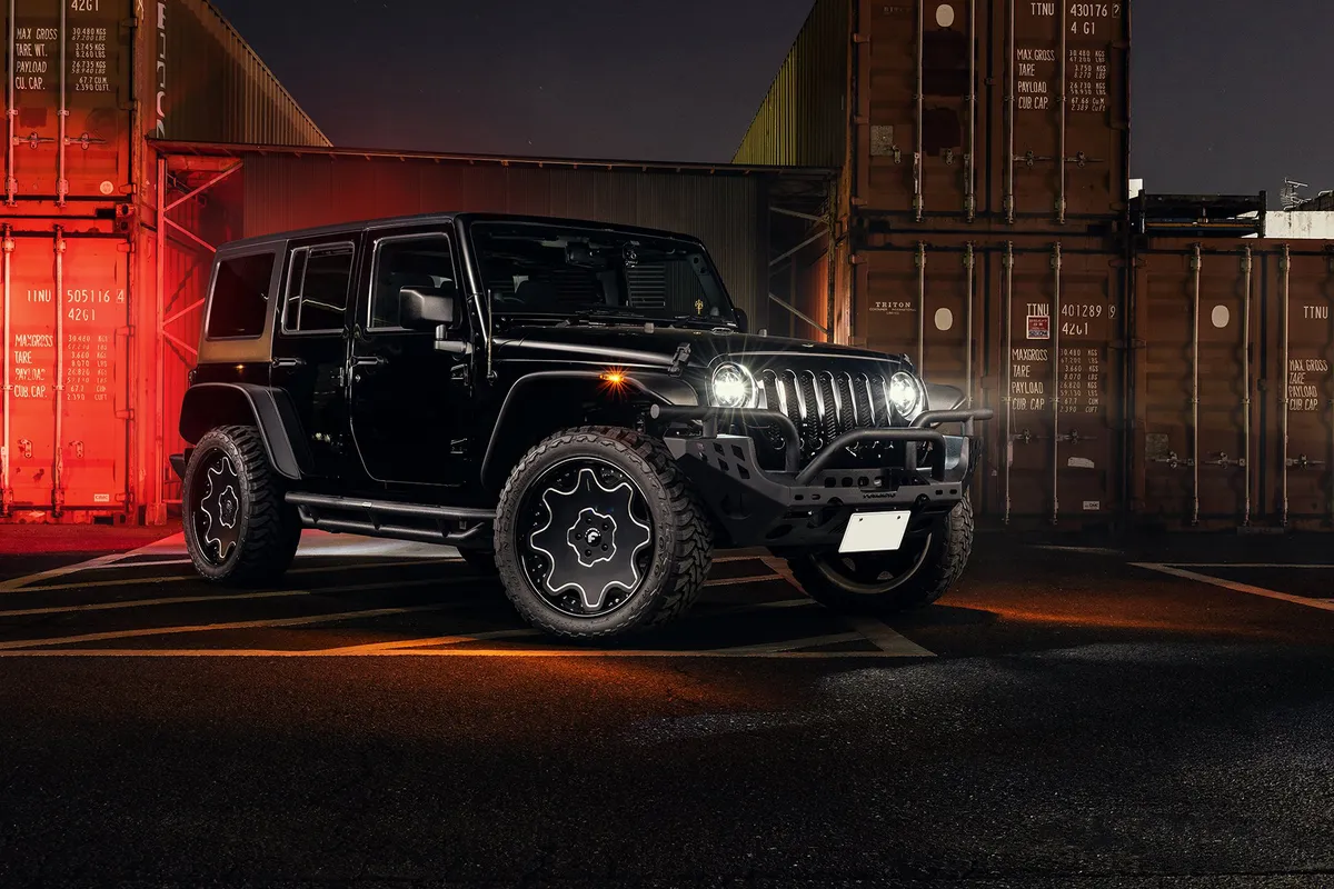Jeep Wrangler on Forgiato Fiore wheels