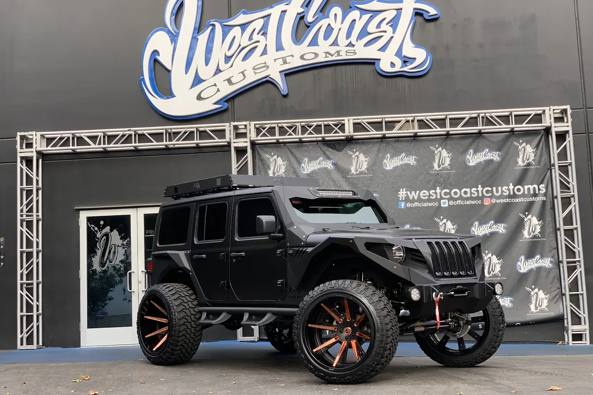 Jeep Wrangler on Forgiato Gambe wheels