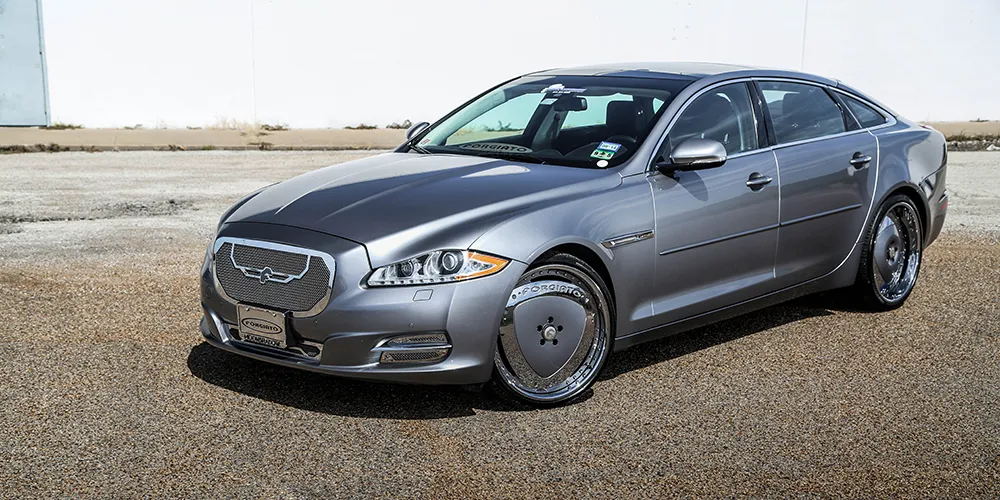 Jaguar Xj on Forgiato Maschili wheels